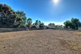 1503 Independence Way, Vista, CA 92084 - Photo 43