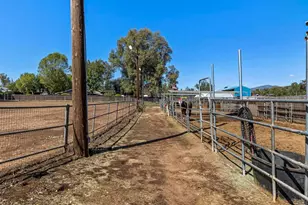 325 West Haverford, Ramona, CA 92065 - Photo 51
