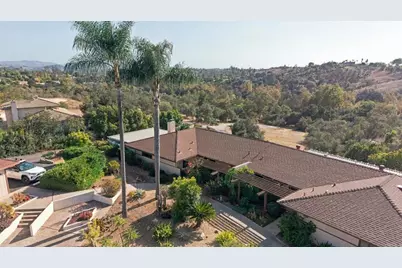 2542 Los Cerritos Lane, Fallbrook, CA 92028 - Photo 35