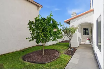 3707 Wildrose Glen, Escondido, CA 92025 - Photo 3