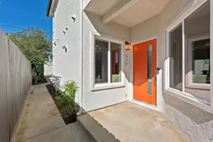 974 Sapphire St, San Diego, CA 92109 - Photo 3