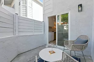 978 Sapphire St, San Diego, CA 92109 - Photo 25