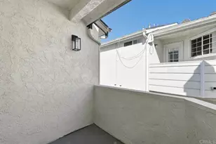 978 Sapphire St, San Diego, CA 92109 - Photo 37