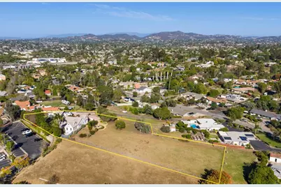 771 Matagual Drive, Vista, CA 92081 - Photo 3