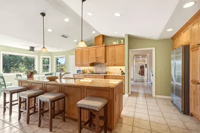 2329 Cortina Circle, Escondido, CA 92029 - Photo 9