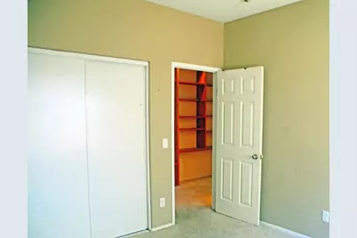11728 Trailwood Street, Victorville, CA 92392 - Photo 27