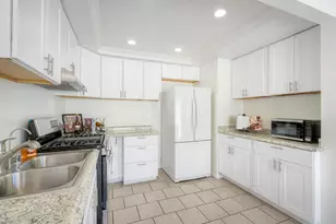2855 Wanek Rd - J, Escondido, CA 92027 - Photo 15