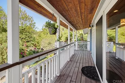 472 E Kalmia Street, Fallbrook, CA 92028 - Photo 5
