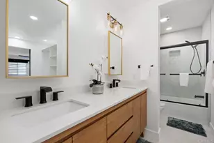 2607 Pirineos Way, Carlsbad, CA 92009 - Photo 15