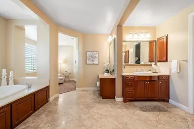 7047 Heron Circle, Carlsbad, CA 92011 - Photo 41