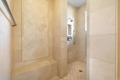 7047 Heron Circle, Carlsbad, CA 92011 - Photo 45