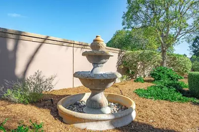 7047 Heron Circle, Carlsbad, CA 92011 - Photo 59