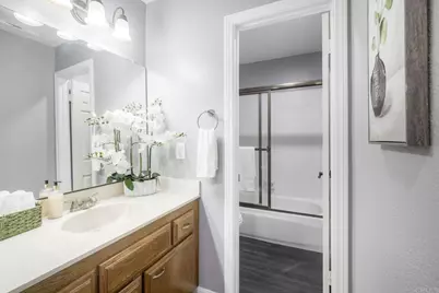 366 Flower Lane, Vista, CA 92083 - Photo 9