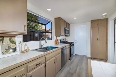 297 Juaneno Ave., Oceanside, CA 92057 - Photo 13