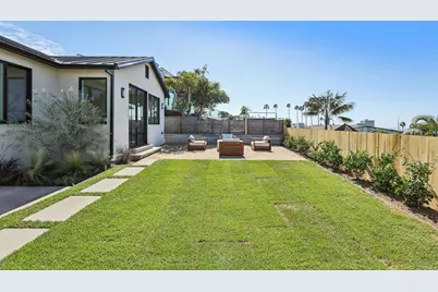 6662 Avenida La Reina, La Jolla, CA 92037 - Photo 47