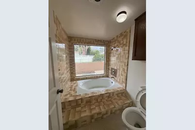 1906 Odell Circle, Vista, CA 92084 - Photo 27