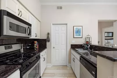 12366 Carmel Country Road #305, San Diego, CA 92130 - Photo 15