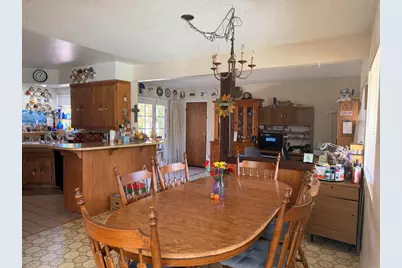 2016 Avenida Del Diablo, Escondido, CA 92029 - Photo 11