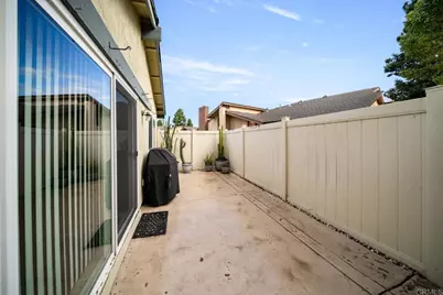 3573 Coconut Way, Oceanside, CA 92058 - Photo 17