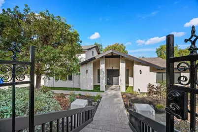 7001 Almaden Lane, Carlsbad, CA 92009 - Photo 3