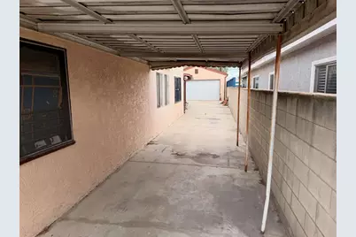 927 E Lincoln Street, Carson, CA 90745 - Photo 21