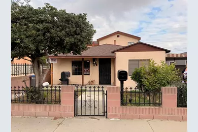 927 E Lincoln Street, Carson, CA 90745 - Photo 1