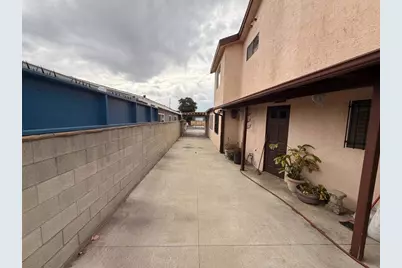 927 E Lincoln Street, Carson, CA 90745 - Photo 19