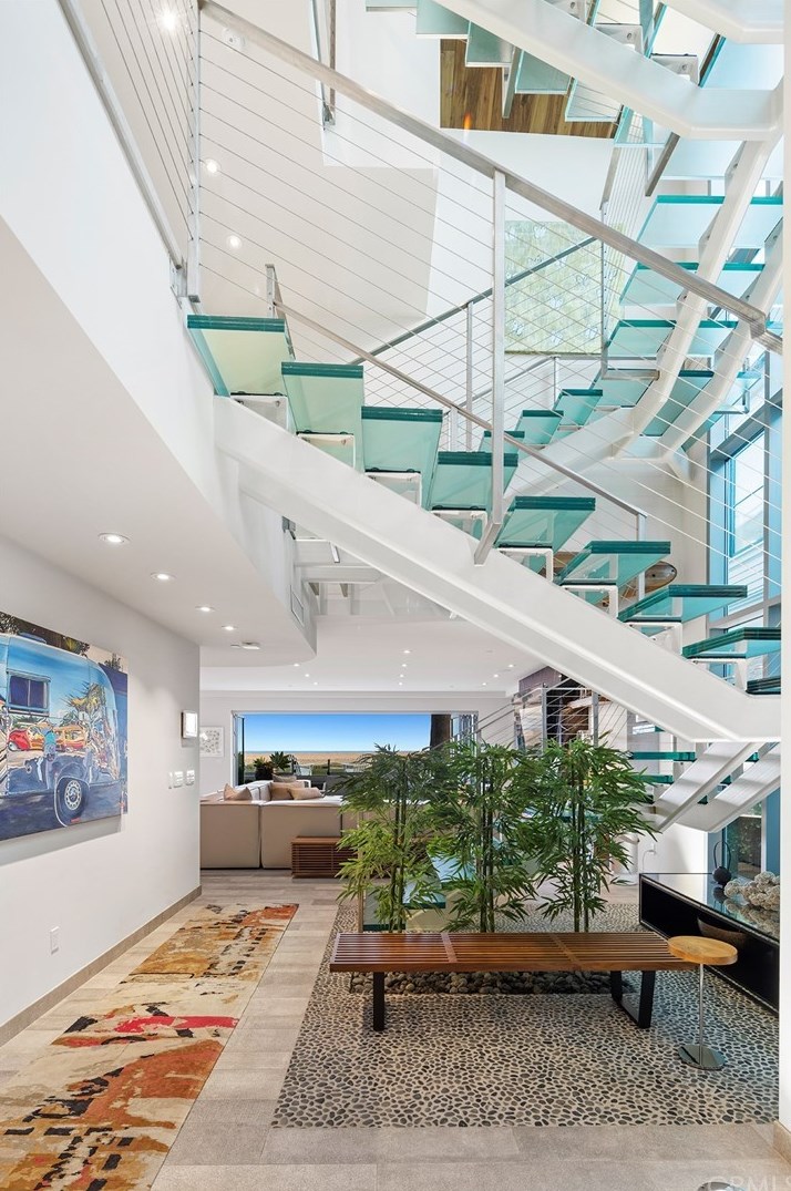 2152 E Oceanfront, Newport Beach, CA 92661