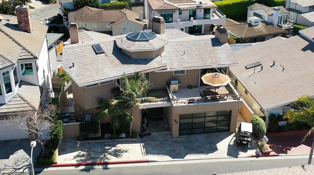 37 Emerald Bay, Laguna Beach CA  92651-1206 exterior