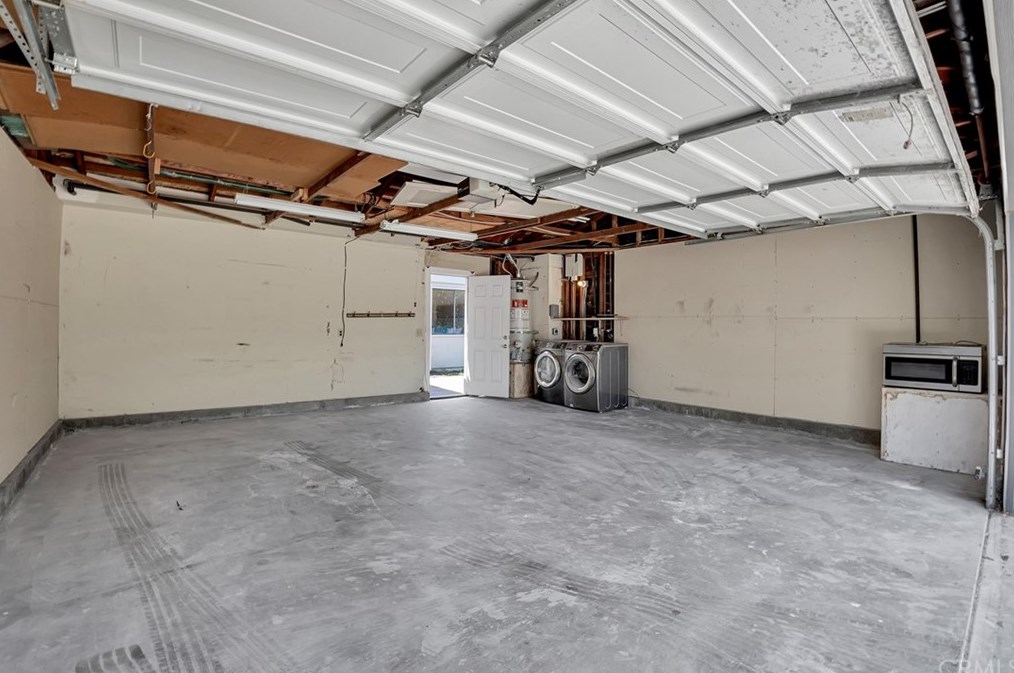 7202 Deep Harbor Dr, Huntington Beach CA  92648-3056 exterior