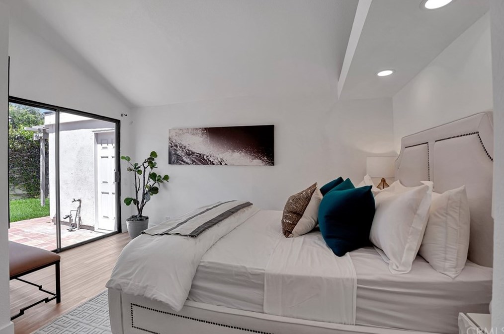 7202 Deep Harbor Dr, Huntington Beach CA  92648-3056 exterior