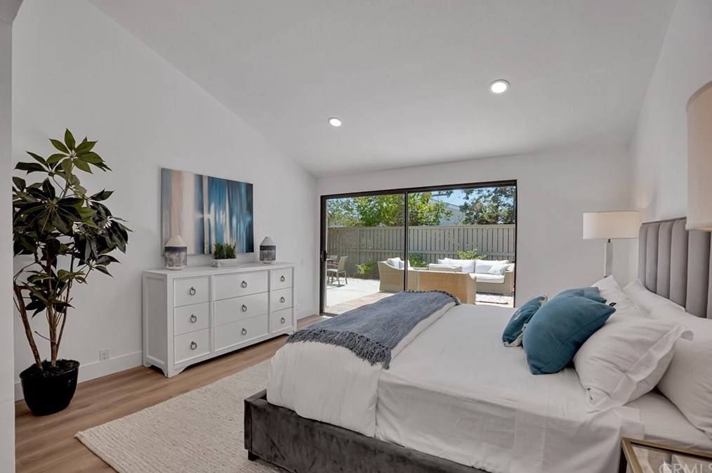 7202 Deep Harbor Dr, Huntington Beach CA  92648-3056 exterior