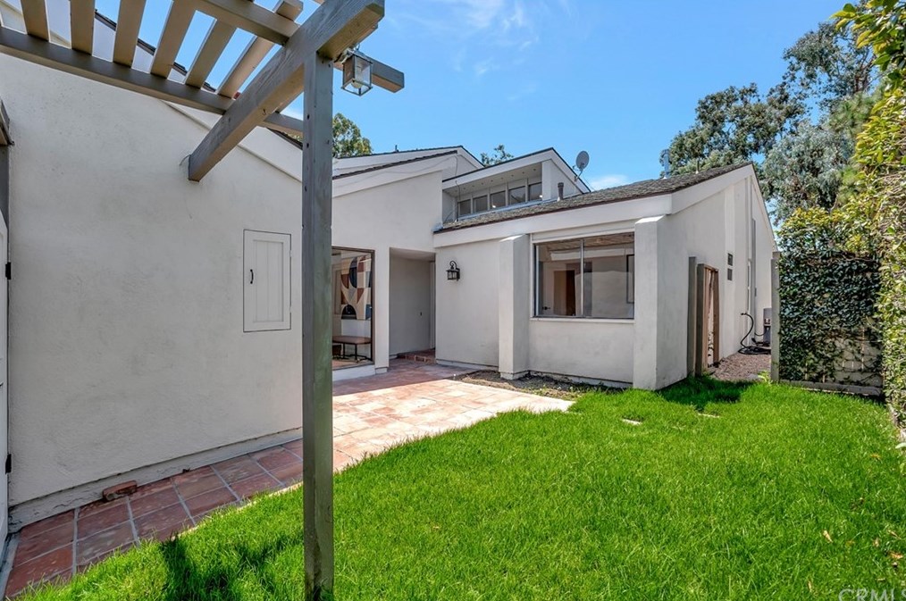 7202 Deep Harbor Dr, Huntington Beach CA  92648-3056 exterior