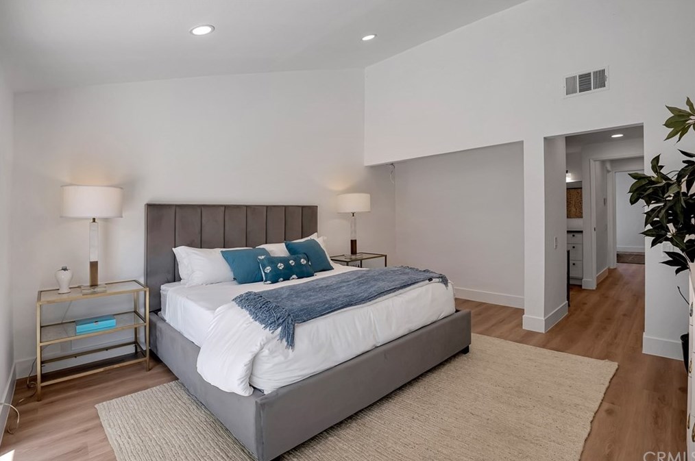 7202 Deep Harbor Dr, Huntington Beach CA  92648-3056 exterior
