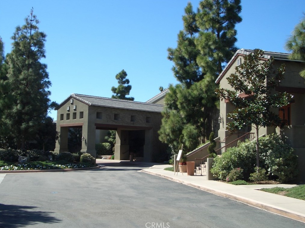 2967 Mindanao Dr, Costa Mesa CA  92626-3614 exterior