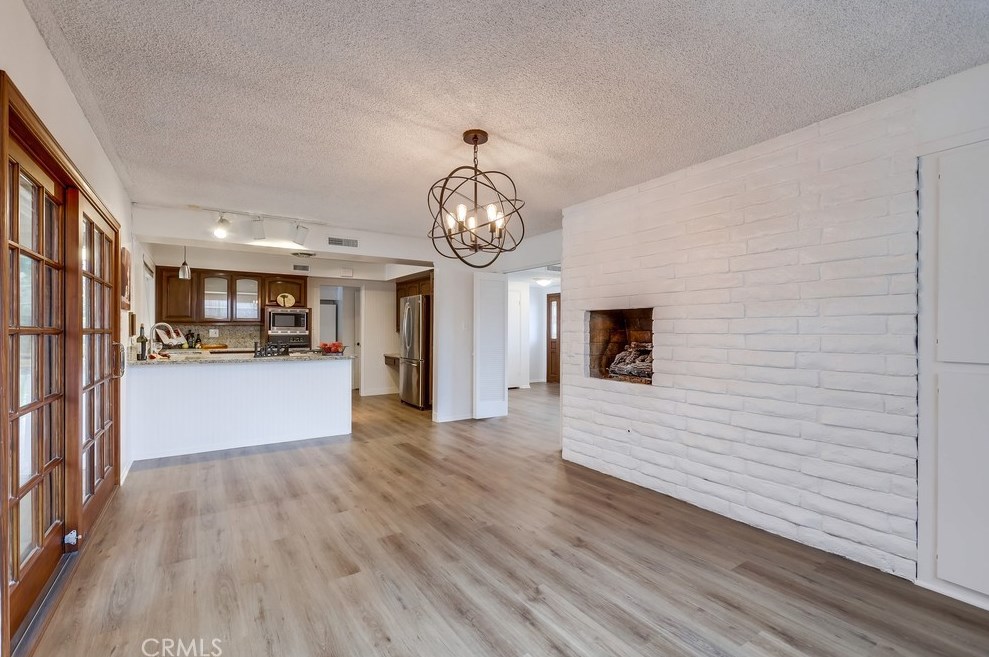 2967 Mindanao Dr, Costa Mesa CA  92626-3614 exterior