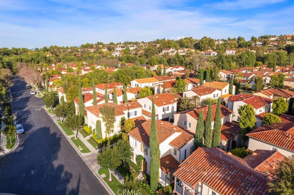 42 Arborside, Irvine CA  92603-0111 exterior