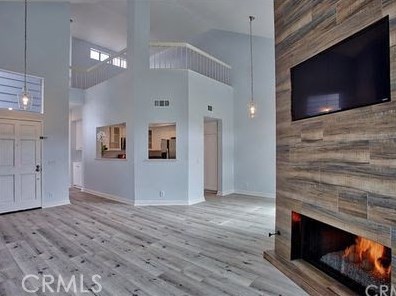 8132 Atwater Cir, Huntington Beach CA  92646-4464 exterior