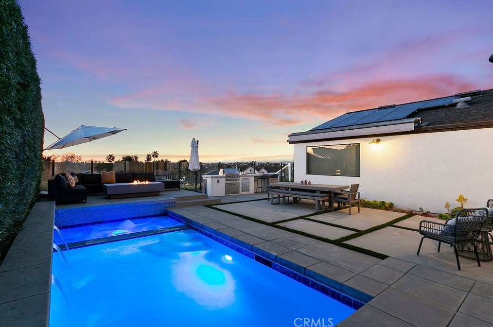 2921 Cassia, Newport Beach, CA 92660