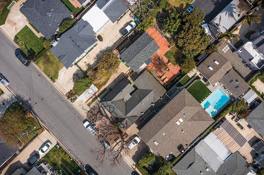 178 Virginia Pl, Costa Mesa CA  92627-1712 exterior