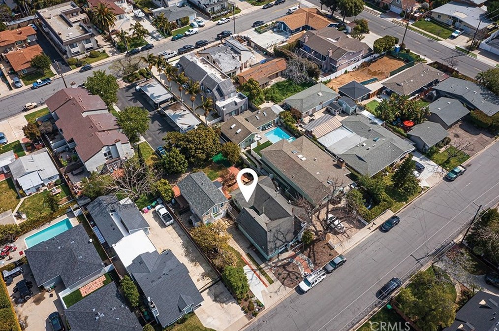178 Virginia Pl, Costa Mesa CA  92627-1712 exterior
