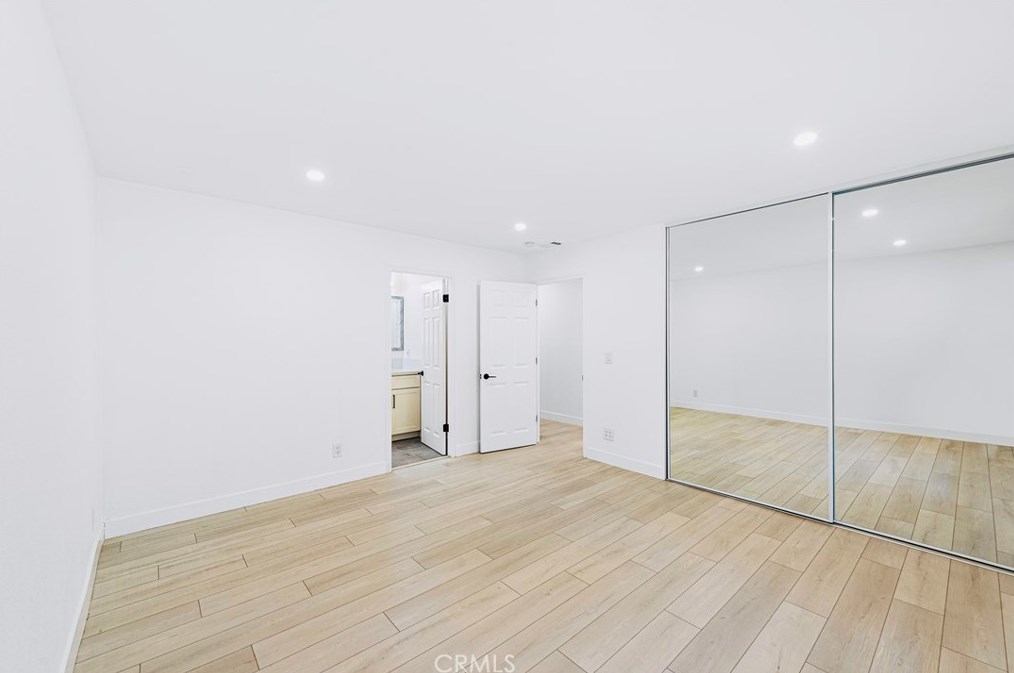 23404 El Reposa, Laguna Beach CA  92656-1106 exterior