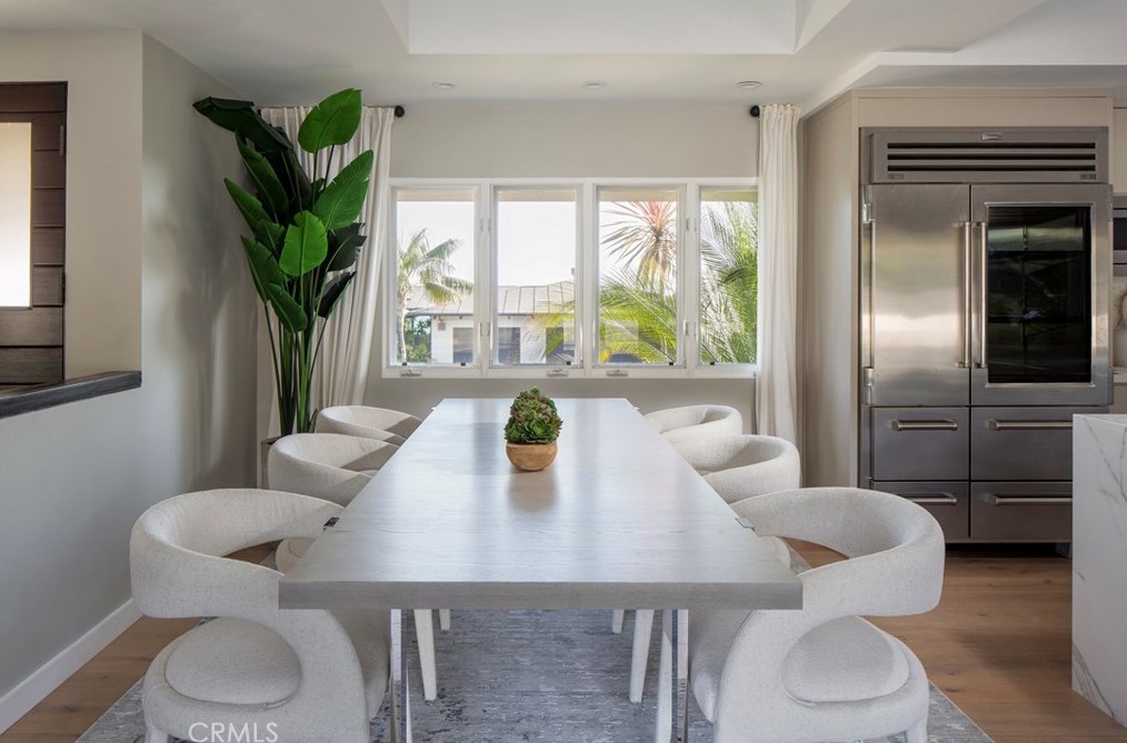 2526 Monaco Dr, Laguna Beach CA  92651-1009 exterior