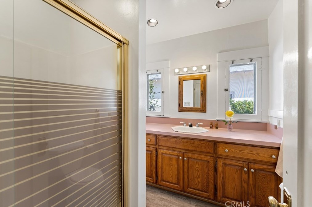 171 Lincoln Ave, Pomona CA  91767-3817 exterior