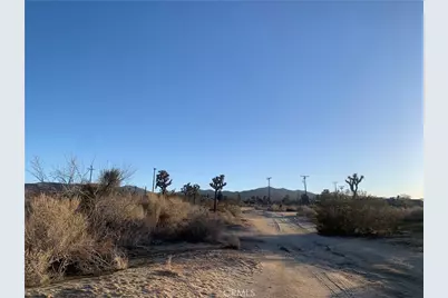 57335 Twentynine Palms, Yucca Valley, CA 92284 - Photo 25