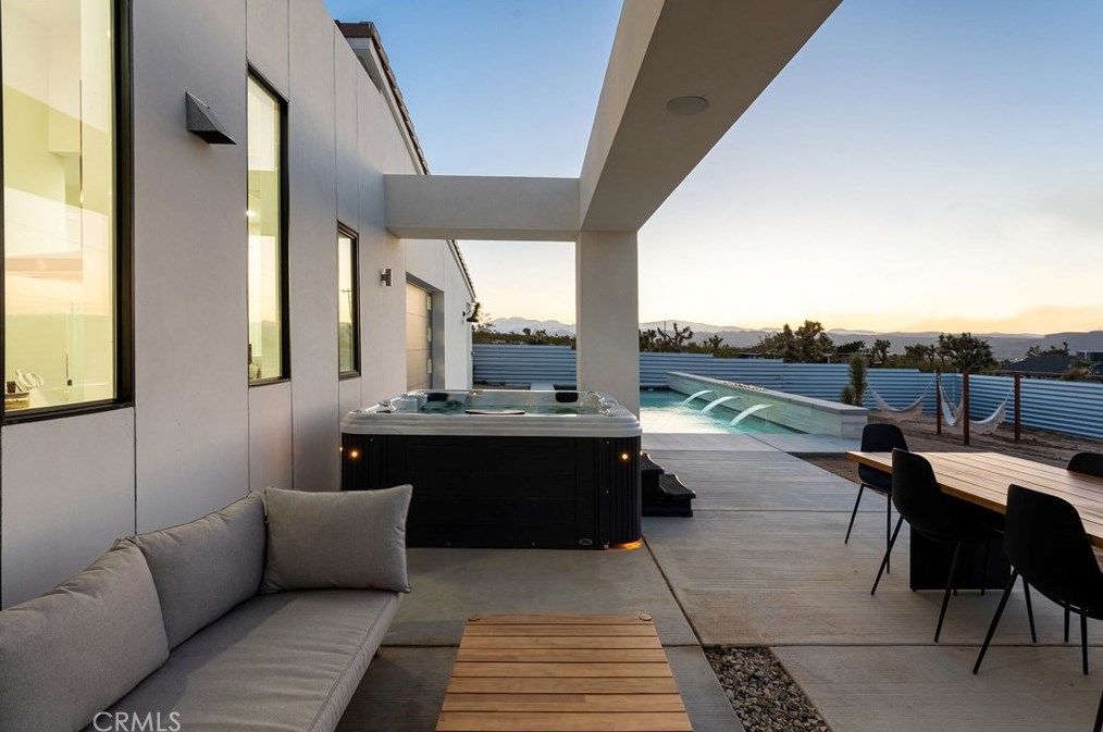 60208 Pueblo Trl, Joshua Tree CA  92252-2940 exterior