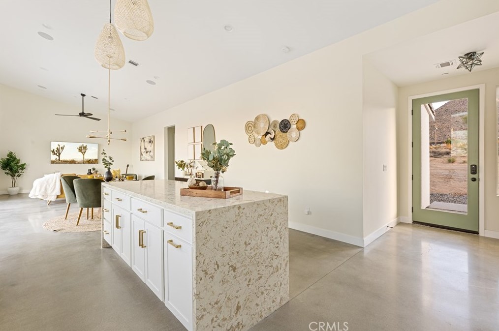 60208 Pueblo Trl, Joshua Tree CA  92252-2940 exterior