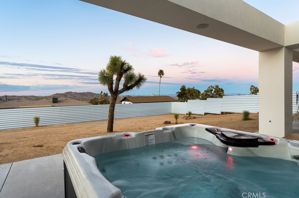 60208 Pueblo Trl, Joshua Tree CA  92252-2940 exterior
