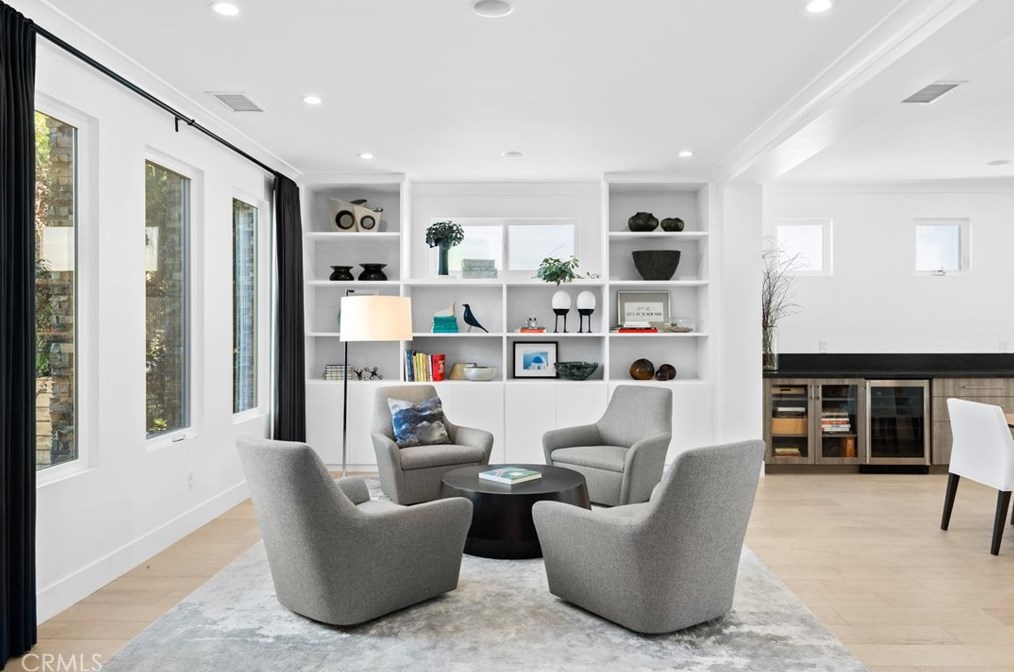 2442 Orange Ave, Costa Mesa CA  92627-1319 exterior