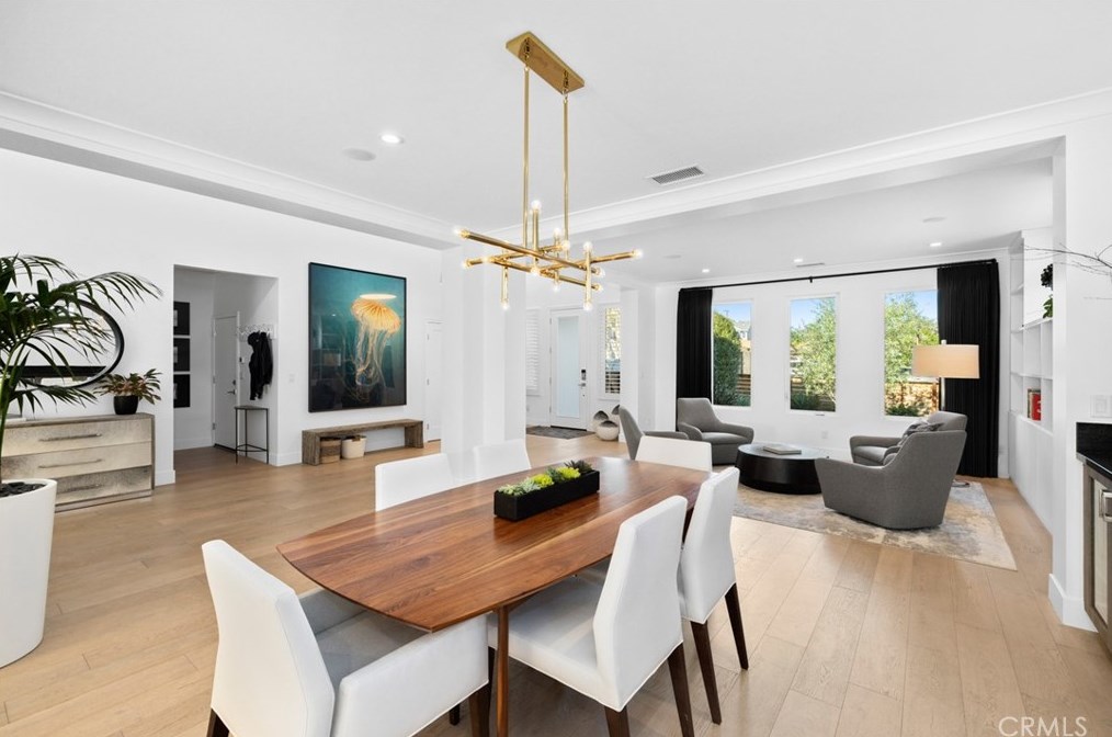 2442 Orange Ave, Costa Mesa CA  92627-1319 exterior